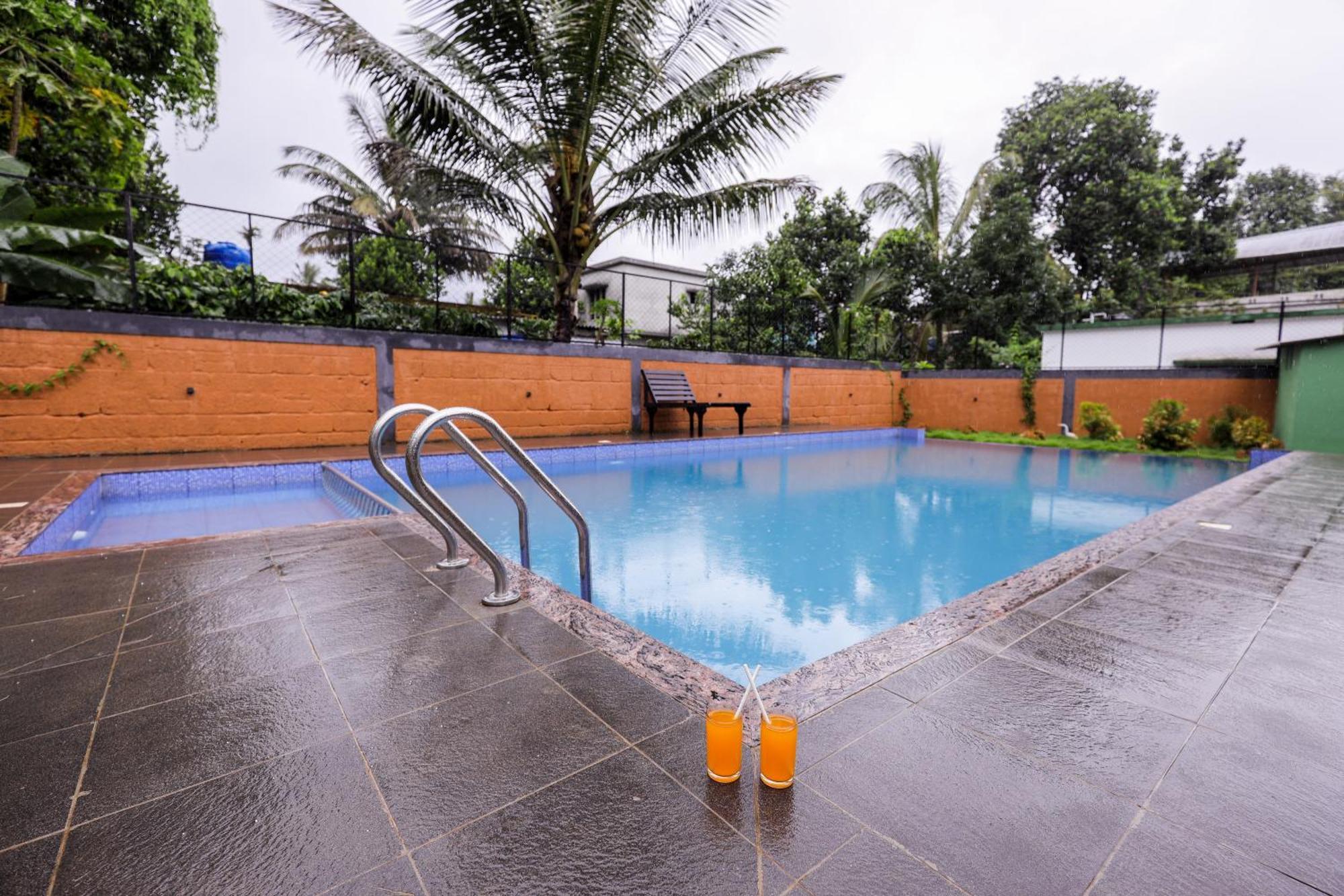 Sky Blue Homestay With Pool Витхири Экстерьер фото